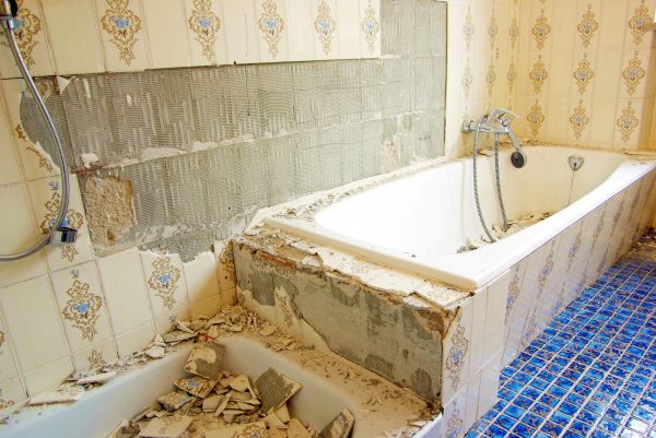Bathtub Demolition in Massillon