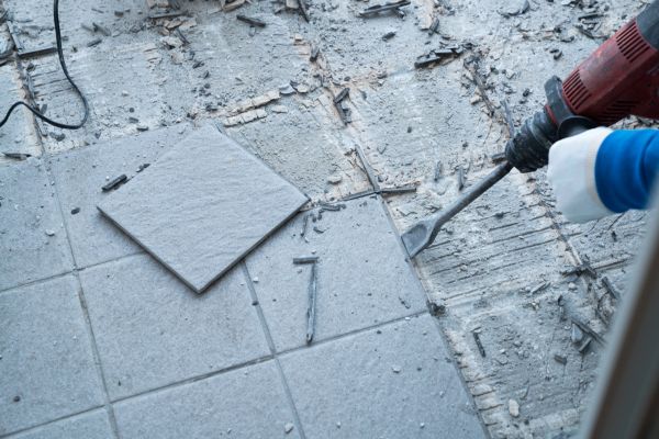 Flooring Removal Service in Massillon